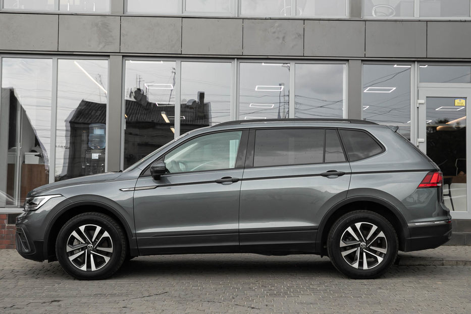 Продам Volkswagen Tiguan 2022 года в Черновцах