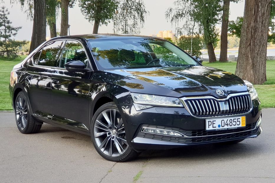 Продам Skoda Superb Premium Edition 2020 года в Киеве