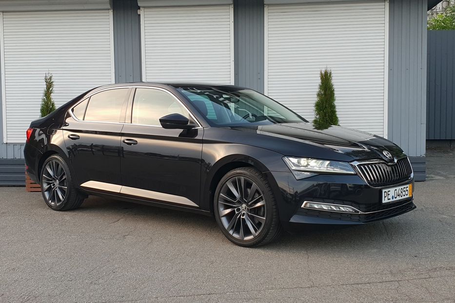 Продам Skoda Superb Premium Edition 2020 года в Киеве