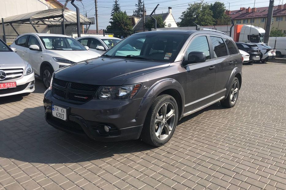 Продам Dodge Journey 3.6L Crossland (7seat) 2014 года в Черновцах