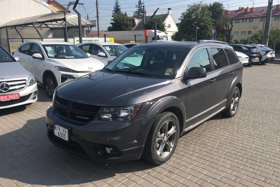 Продам Dodge Journey 3.6L Crossland (7seat) 2014 года в Черновцах