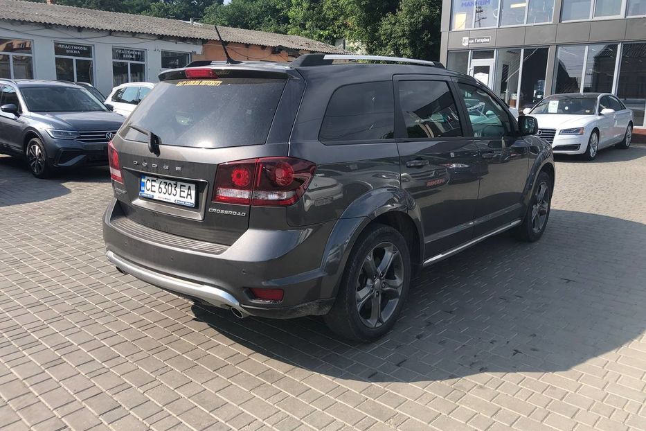 Продам Dodge Journey 3.6L Crossland (7seat) 2014 года в Черновцах