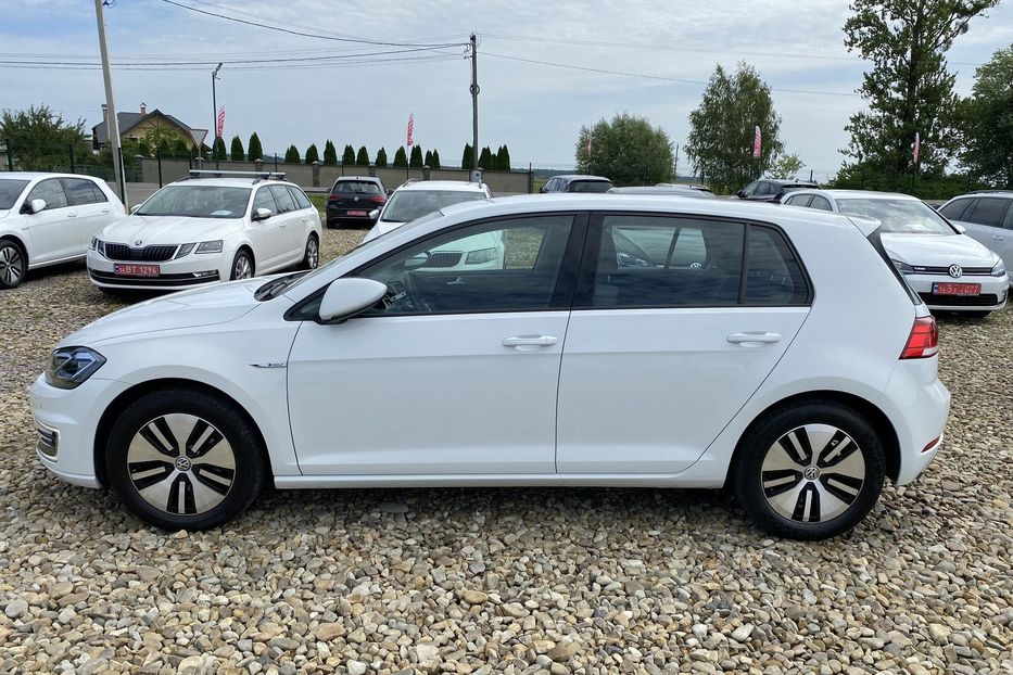 Продам Volkswagen e-Golf 35.8 kWh 100 кВт/136 к.с. 2019 года в Львове