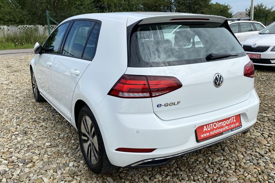 Продам Volkswagen e-Golf 35.8 kWh 100 кВт/136 к.с. 2019 года в Львове