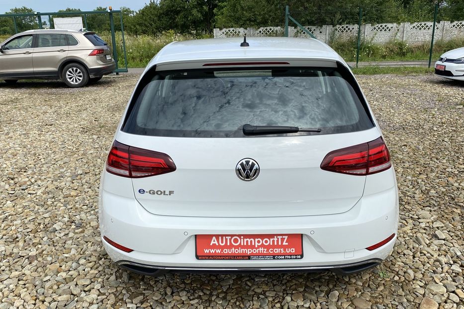 Продам Volkswagen e-Golf 35.8 kWh 100 кВт/136 к.с. 2019 года в Львове