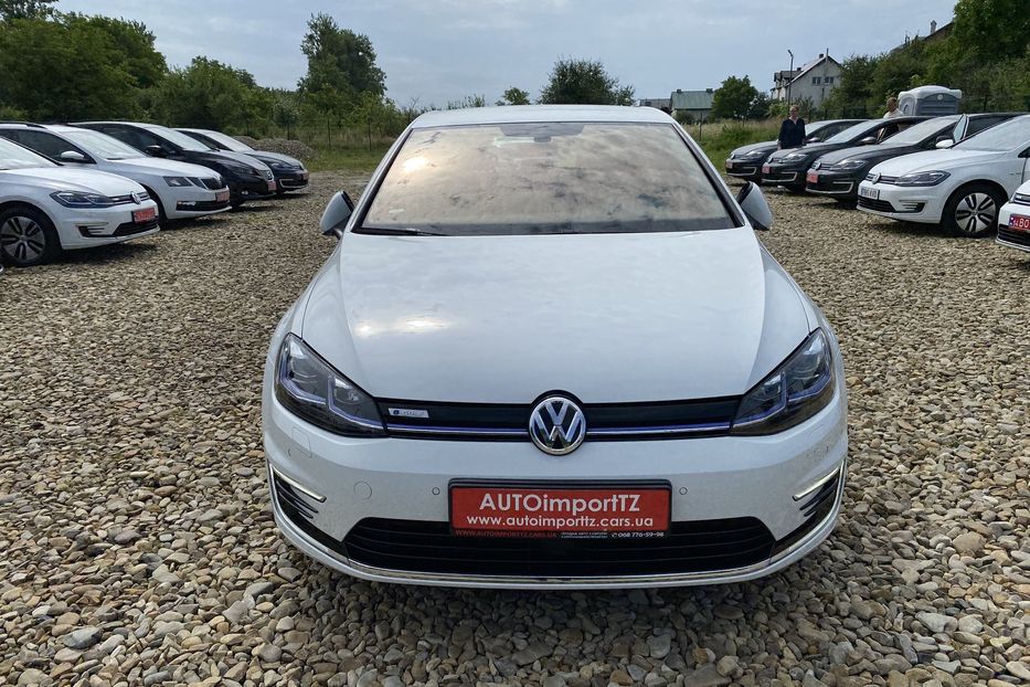 Продам Volkswagen e-Golf 35.8 kWh 100 кВт/136 к.с. 2019 года в Львове