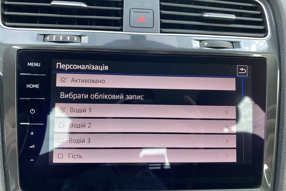 Продам Volkswagen e-Golf 35.8 kWh 100 кВт/136 к.с. 2019 года в Львове