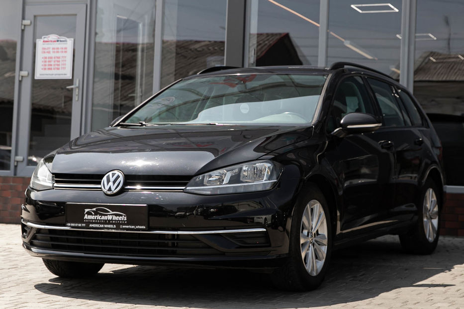 Продам Volkswagen Golf SportWagen S 2019 года в Черновцах