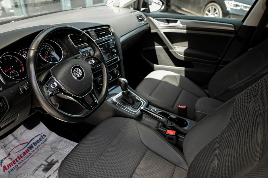 Продам Volkswagen Golf SportWagen S 2019 года в Черновцах