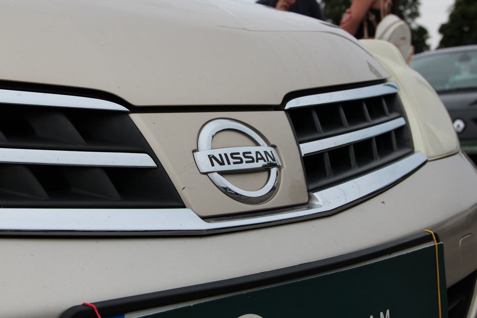 Продам Nissan TIIDA 2011 года в Одессе