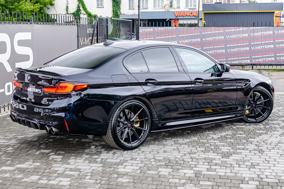 Продам BMW M5 Individual 2018 года в Киеве