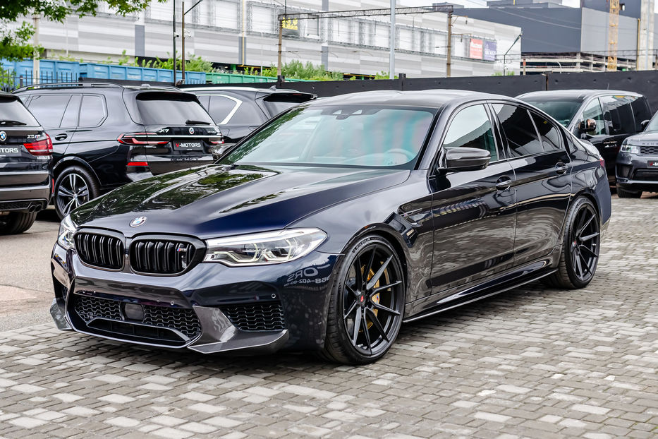 Продам BMW M5 Individual 2018 года в Киеве