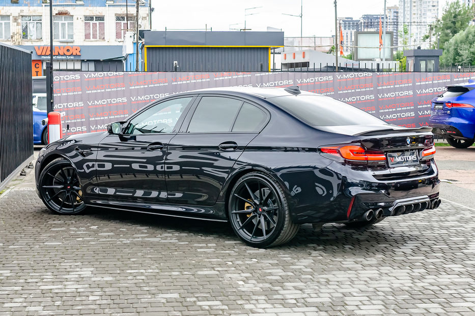 Продам BMW M5 Individual 2018 года в Киеве