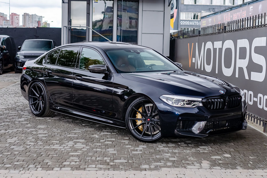 Продам BMW M5 Individual 2018 года в Киеве