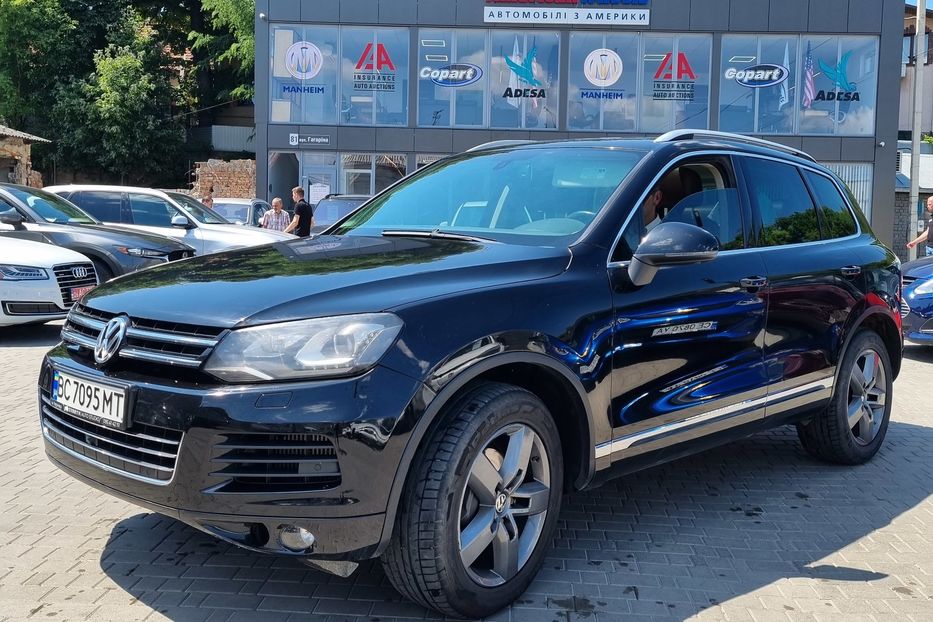 Продам Volkswagen Touareg 2013 года в Черновцах