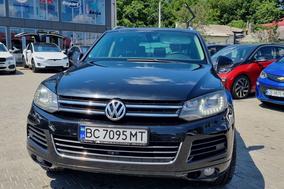 Продам Volkswagen Touareg 2013 года в Черновцах