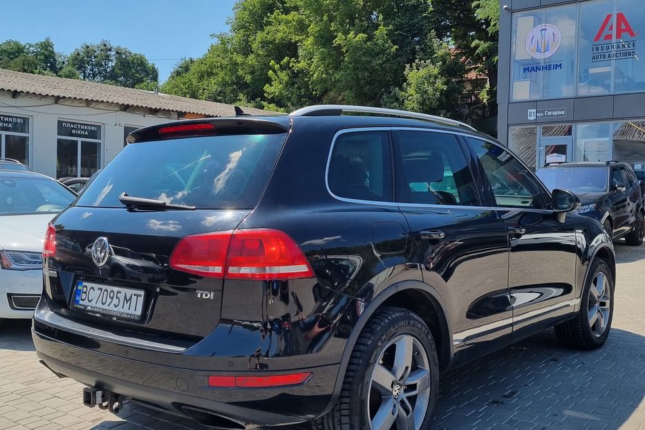 Продам Volkswagen Touareg 2013 года в Черновцах