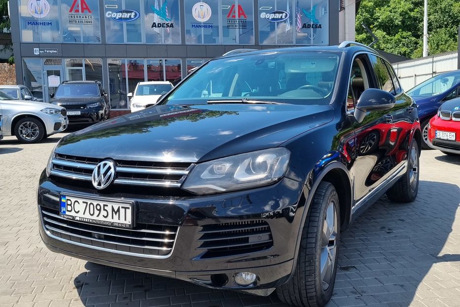 Продам Volkswagen Touareg 2013 года в Черновцах