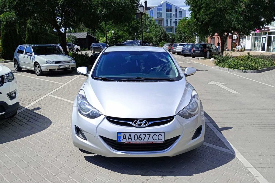 Продам Hyundai Elantra 2011 года в Киеве