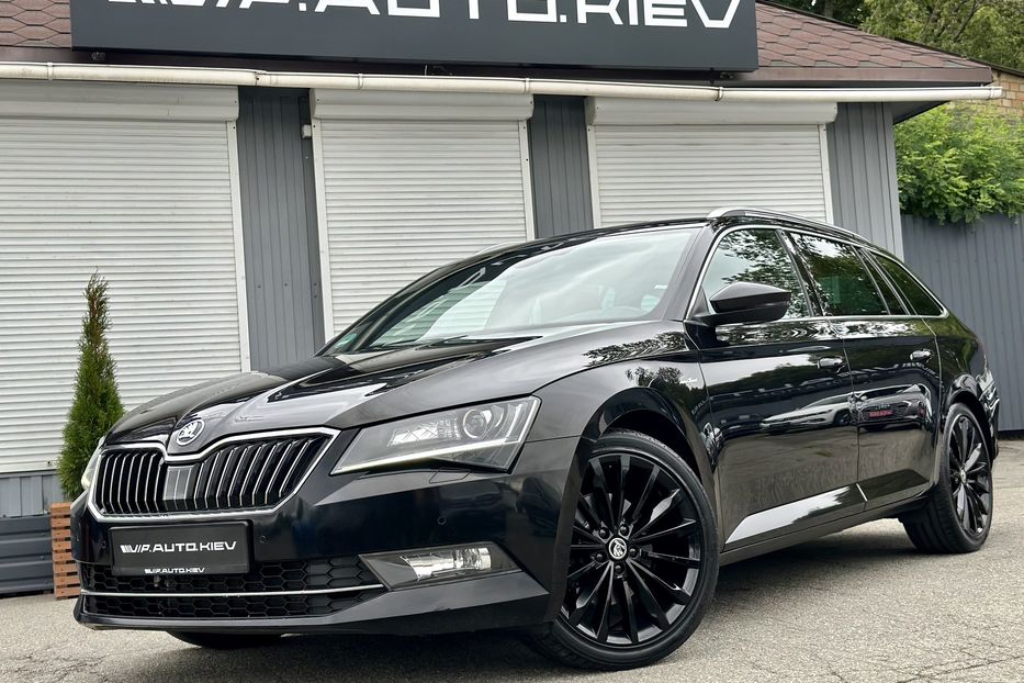 Продам Skoda Superb L&K 4x4 2019 года в Киеве