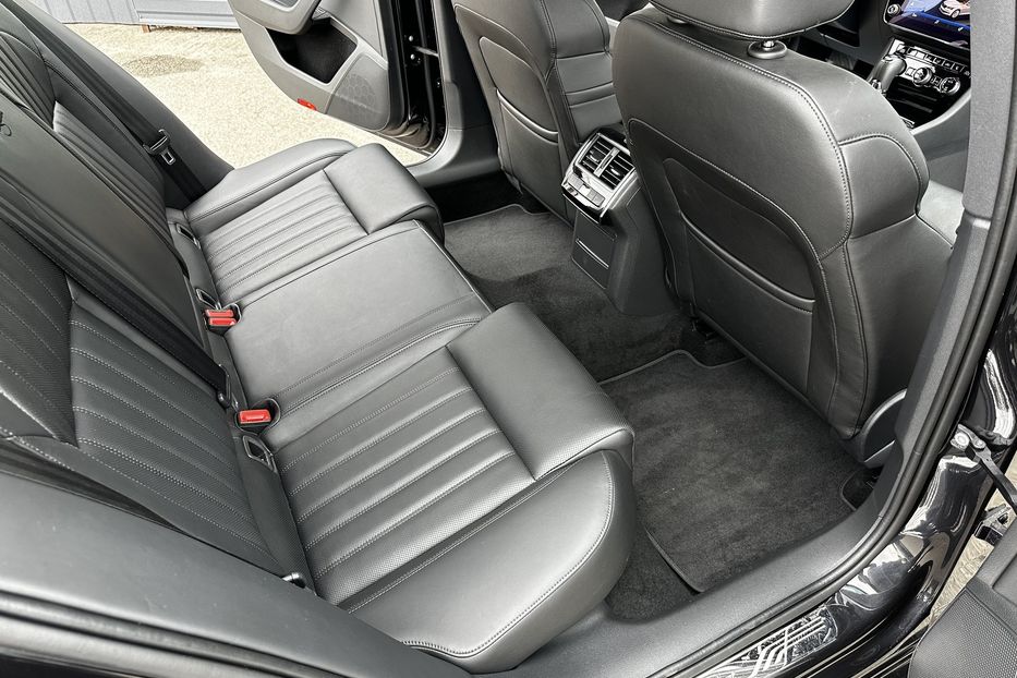 Продам Skoda Superb L&K 4x4 2019 года в Киеве