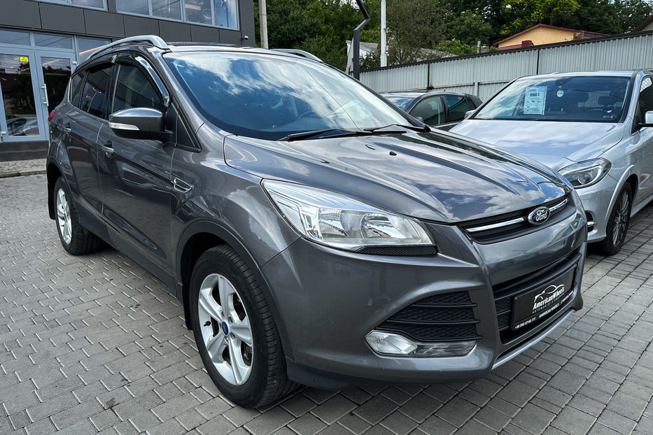 Продам Ford Kuga 2.2D 2013 года в Черновцах