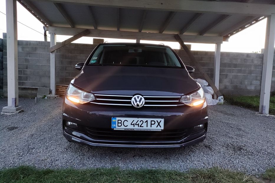 Продам Volkswagen Touran BEZ PIDKRASIV 2018 года в Львове