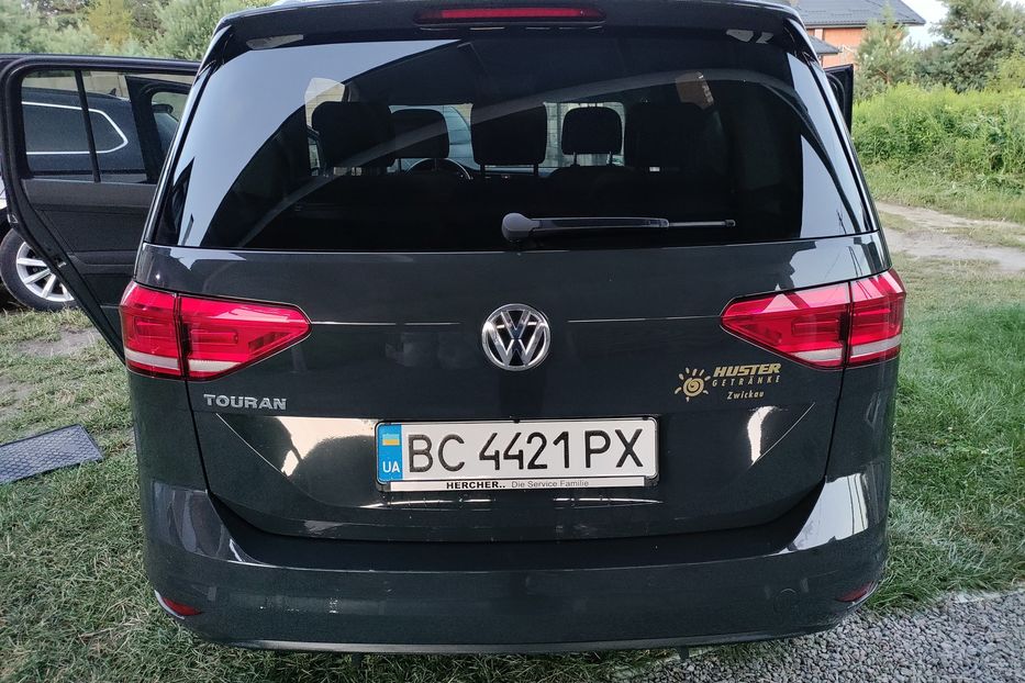 Продам Volkswagen Touran BEZ PIDKRASIV 2018 года в Львове