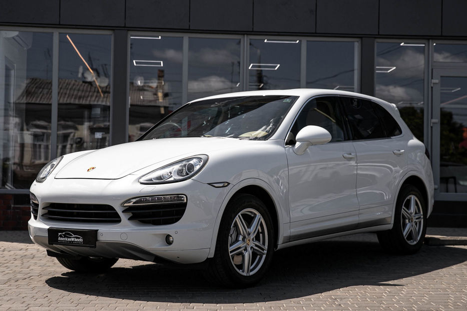 Продам Porsche Cayenne S Hybrid 2012 года в Черновцах