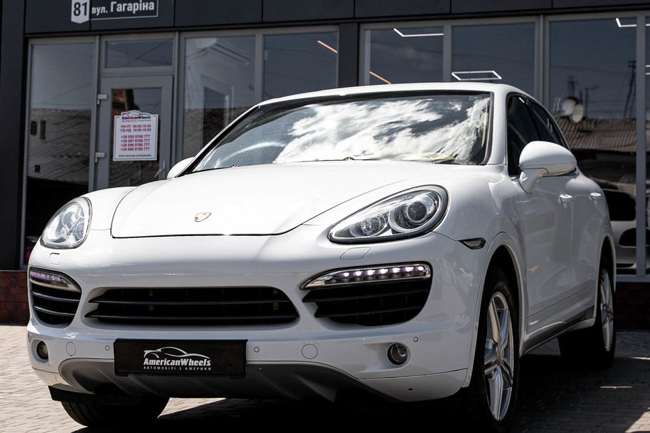 Продам Porsche Cayenne S Hybrid 2012 года в Черновцах