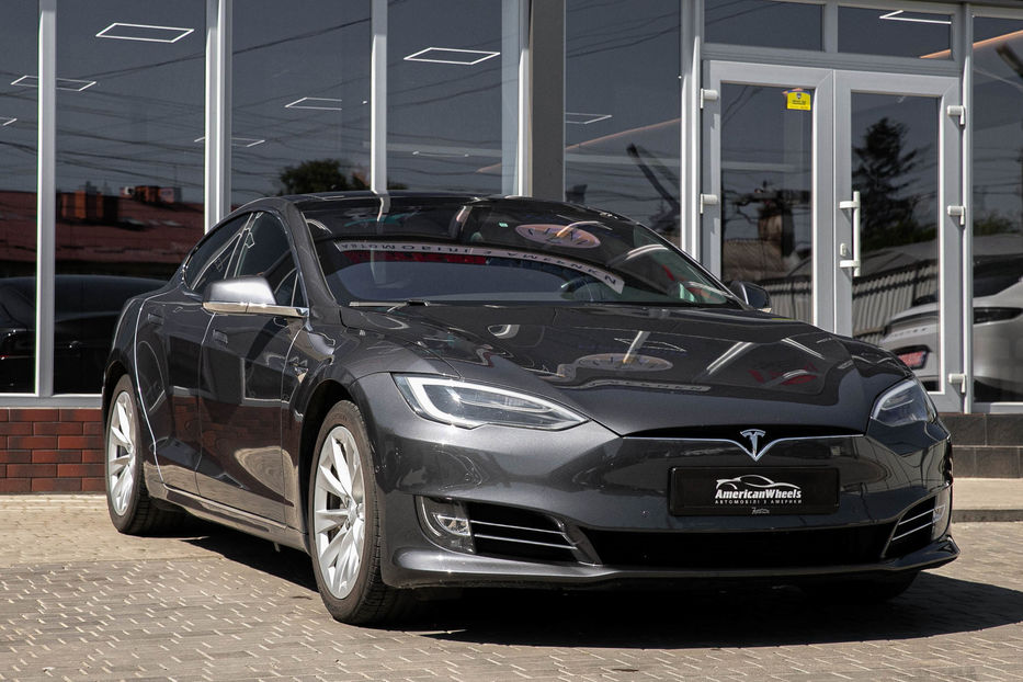Продам Tesla Model S 75D 75 kWh Dual Motor 2017 года в Черновцах
