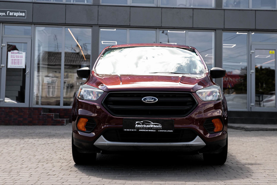 Продам Ford Escape S 2017 года в Черновцах