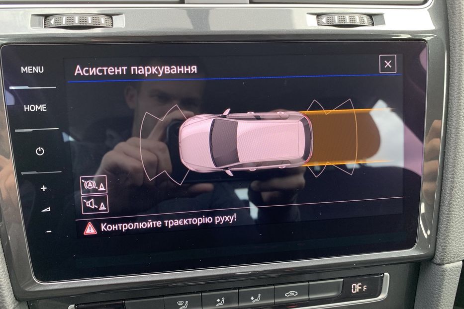 Продам Volkswagen e-Golf 35.8 kWh 100 кВт/136 к.с. 2020 года в Львове