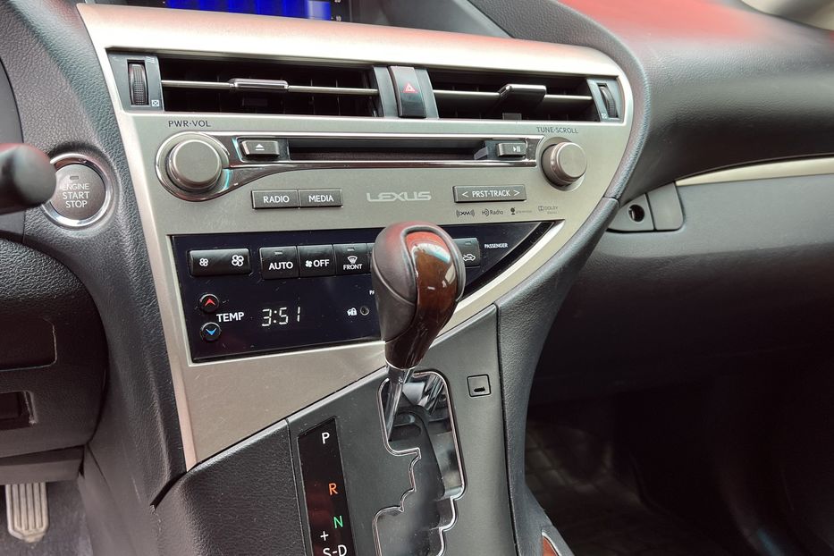 Продам Lexus RX 350 Restailing 2015 года в Одессе