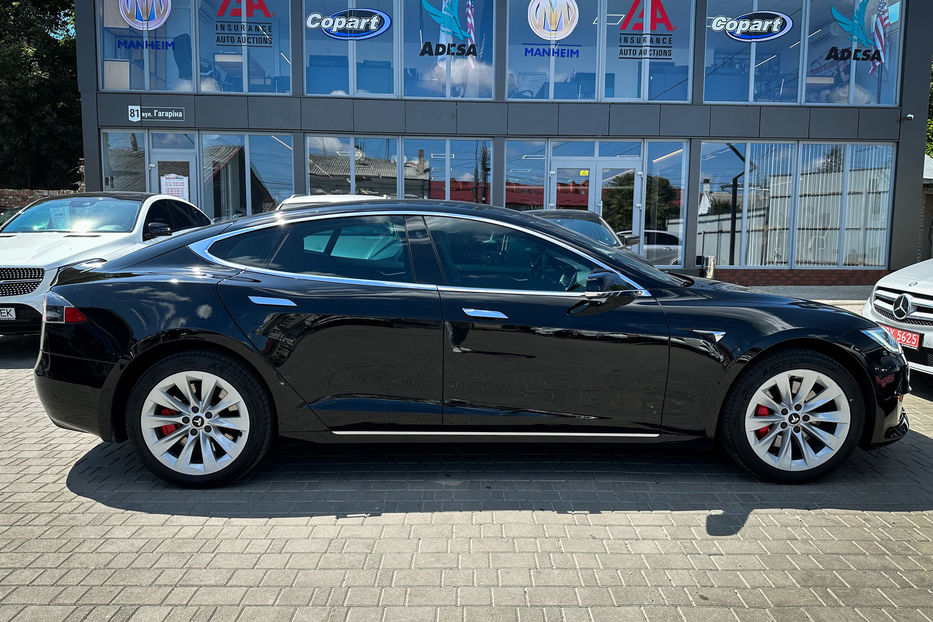 Продам Tesla Model S 75 D 2016 года в Черновцах