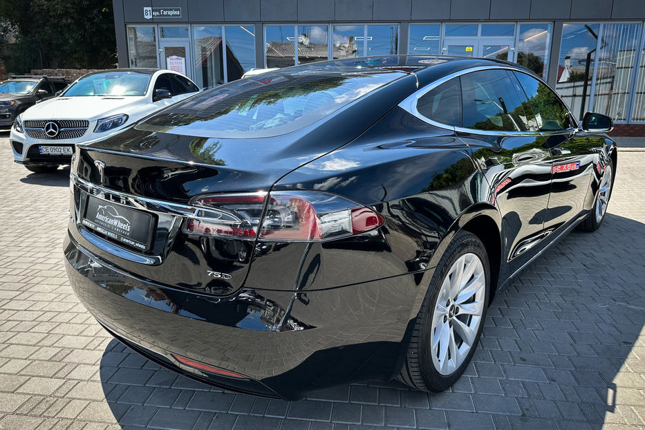 Продам Tesla Model S 75 D 2016 года в Черновцах