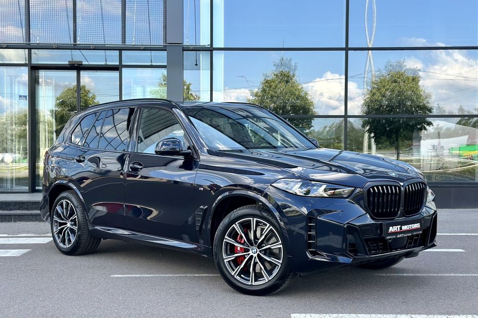 Продам BMW X5 М 2023 года в Киеве