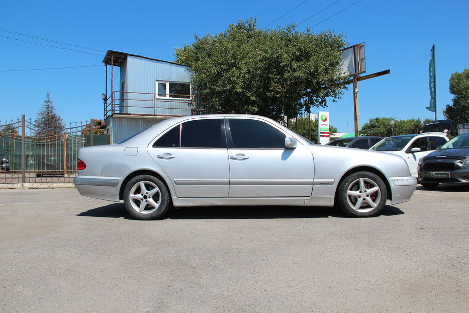 Продам Mercedes-Benz E-Class 270 CDI 2000 года в Одессе