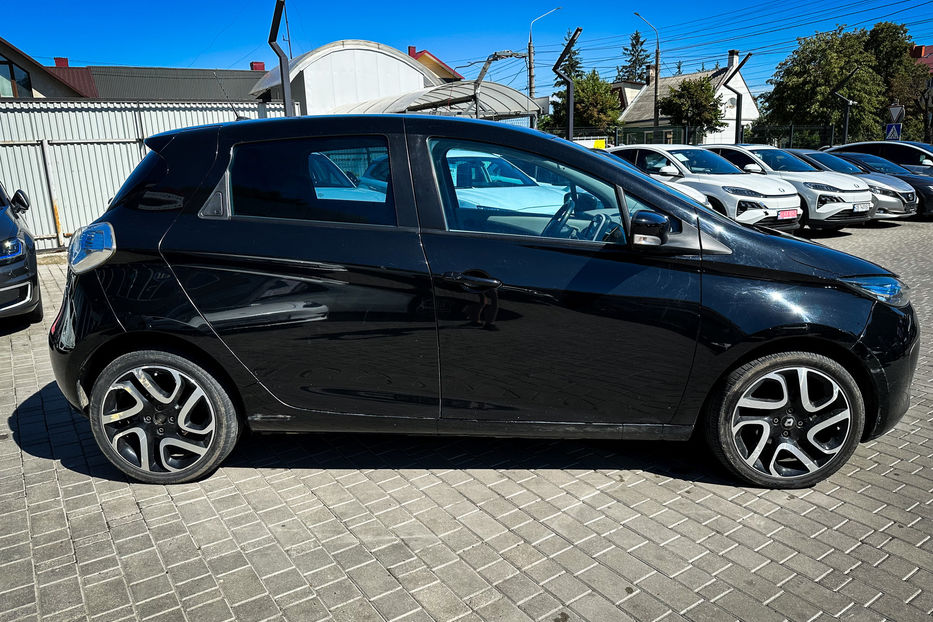 Продам Renault Zoe ZE 2013 года в Черновцах