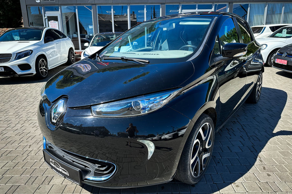 Продам Renault Zoe ZE 2013 года в Черновцах