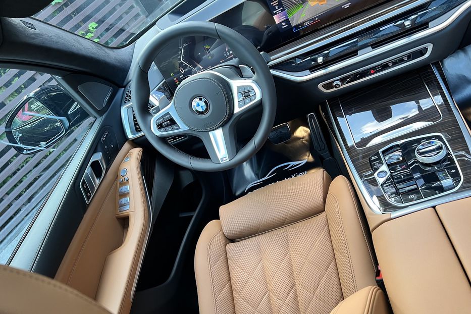 Продам BMW X7 40d MHEV Steptronic  2023 года в Киеве