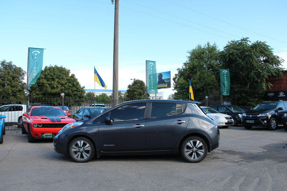 Продам Nissan Leaf 2013 года в Одессе