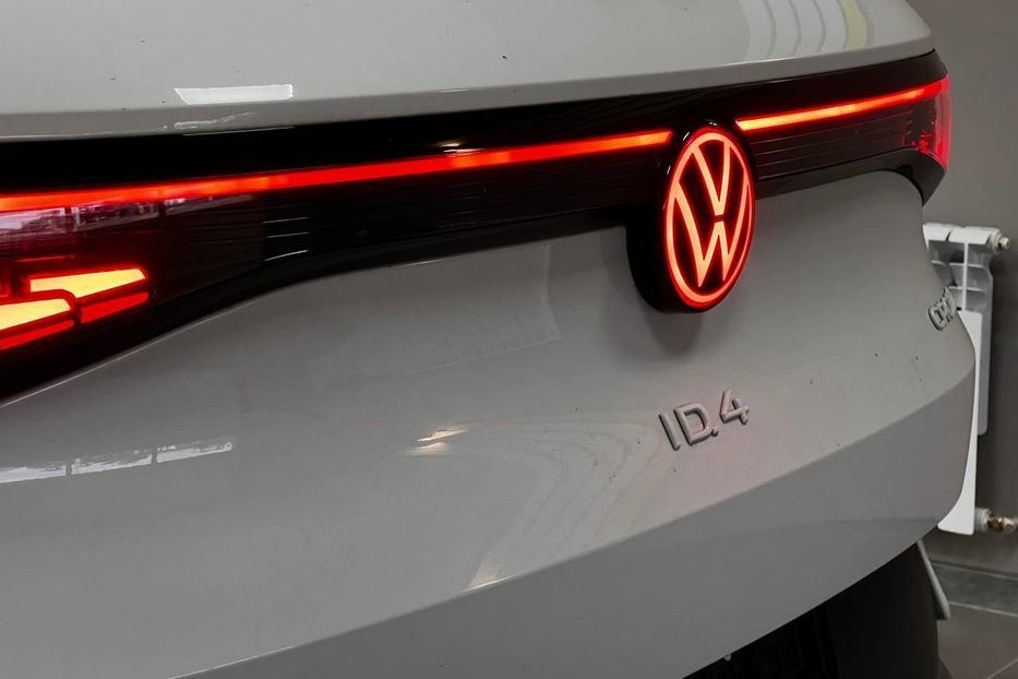 Продам Volkswagen ID.4 Lite Pro 2023 года в Киеве