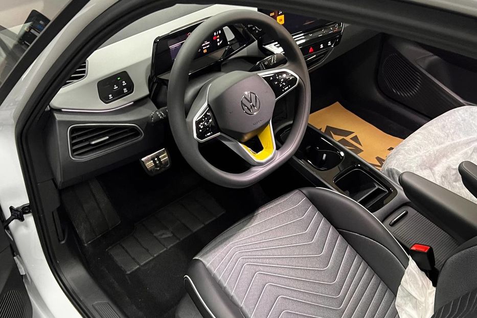 Продам Volkswagen ID.3 Pure 2023 года в Киеве