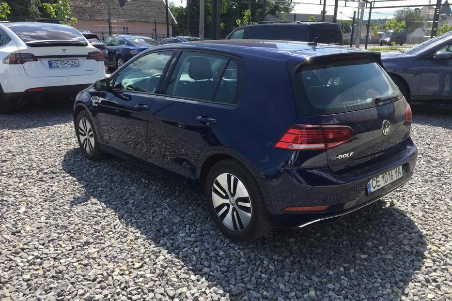Продам Volkswagen e-Golf 36кВт 2020 года в Черновцах