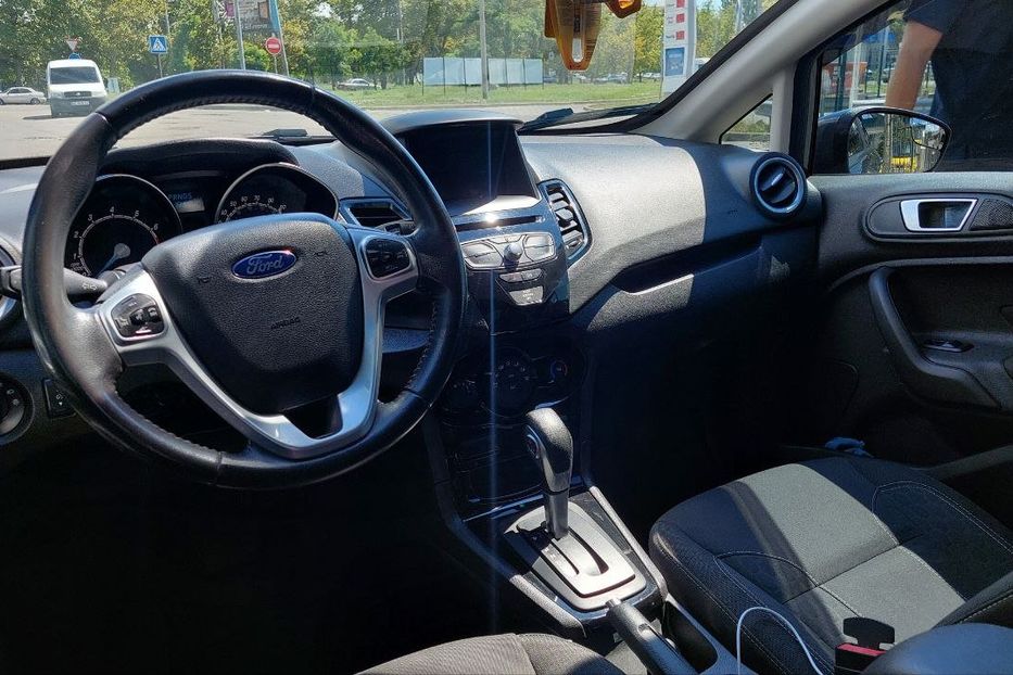 Продам Ford Fiesta 2016 года в Николаеве