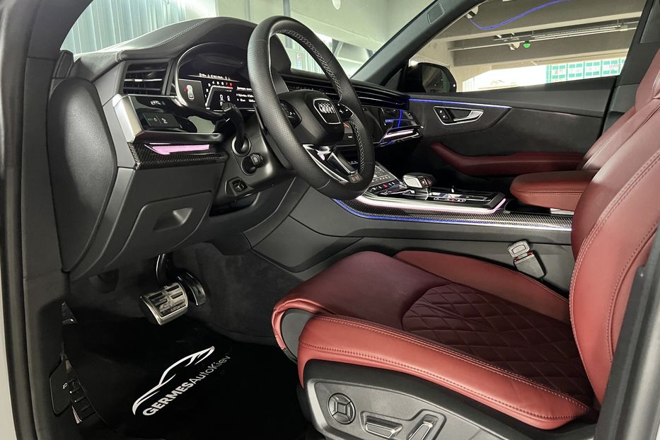 Продам Audi Q8 4.0 TFSI Tiptronic 2020 года в Киеве