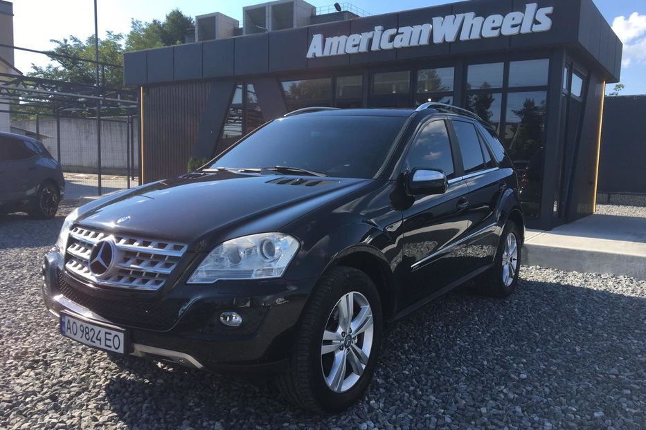 Продам Mercedes-Benz ML-Class Sport 2009 года в Черновцах