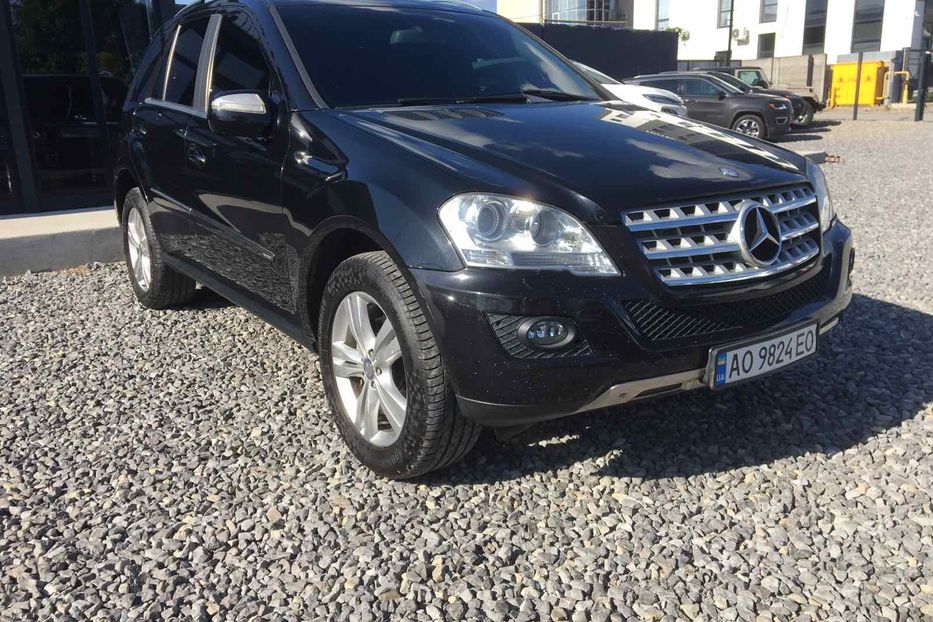 Продам Mercedes-Benz ML-Class Sport 2009 года в Черновцах