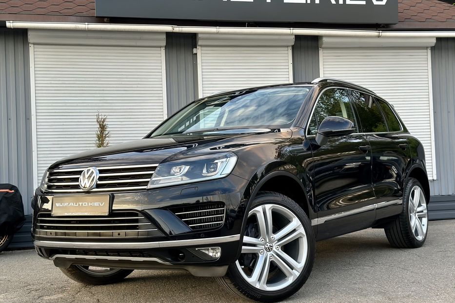 Продам Volkswagen Touareg R Line 2017 года в Киеве